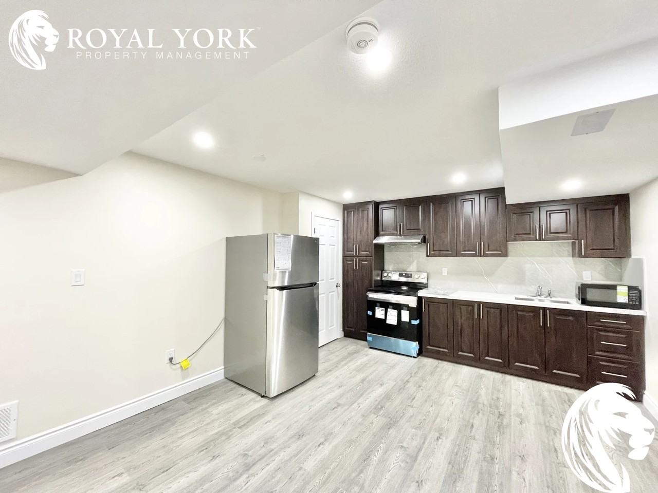 2-474 Downes Jackson Heights, Milton, Ontario L9T 7V2 - Photo 3 of 13