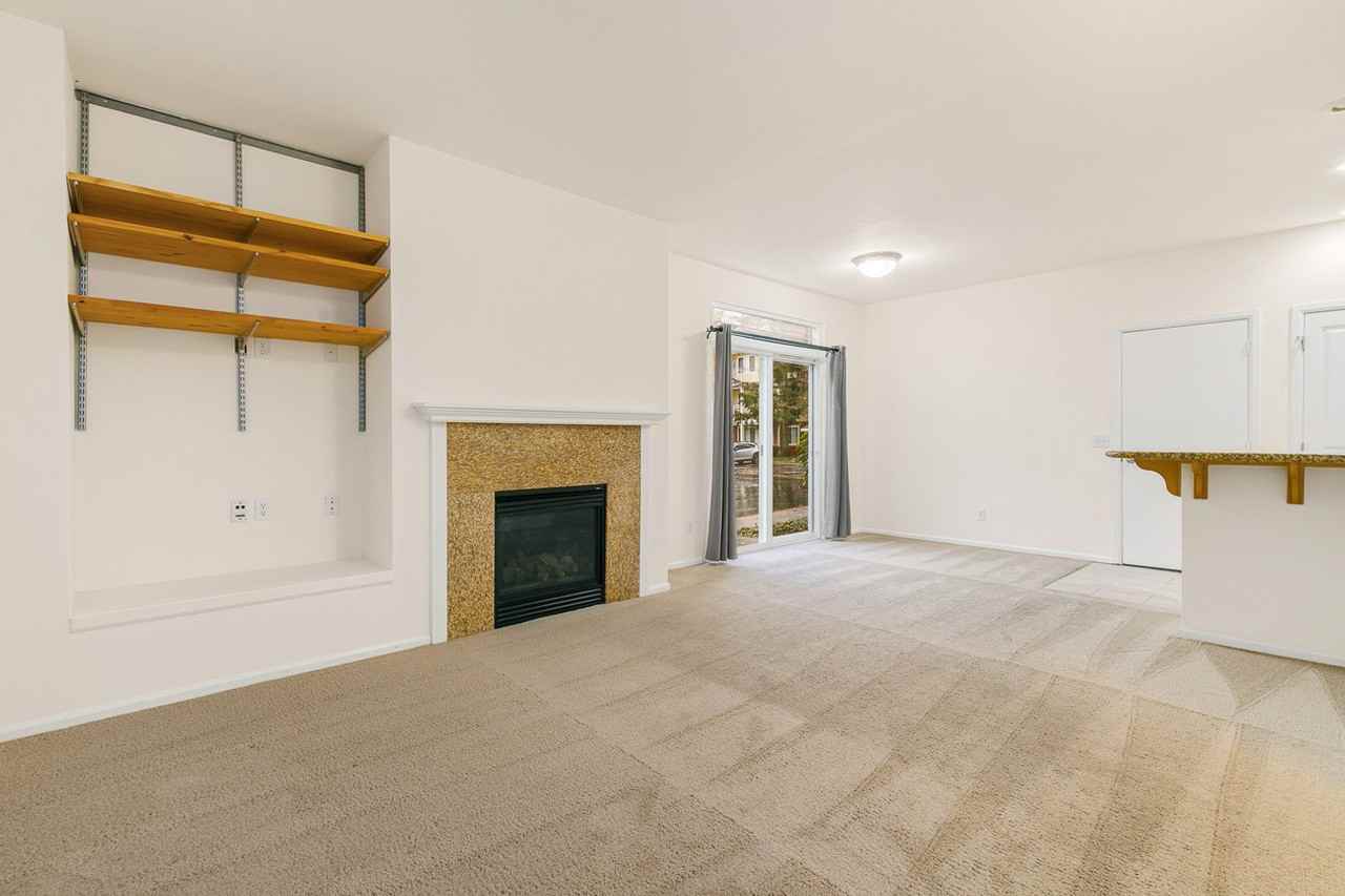 507 225th Pl Ne - Photo 3 of 17