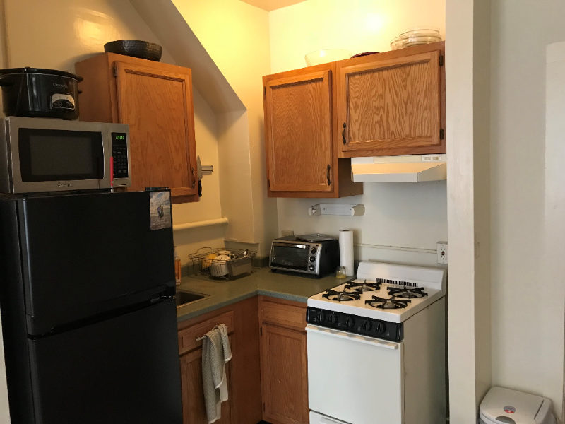 328 Madison Ave #2ndFL - Photo 4 of 7