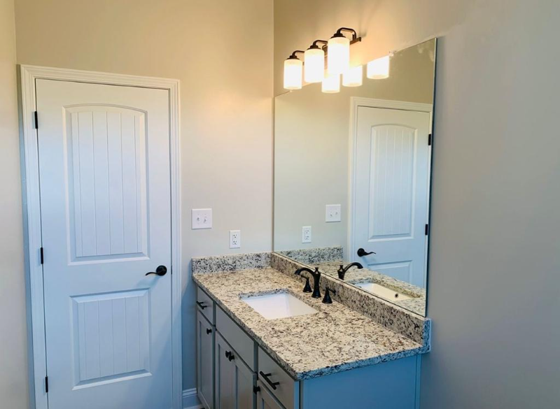 106b Elm Street - Photo 3 of 15