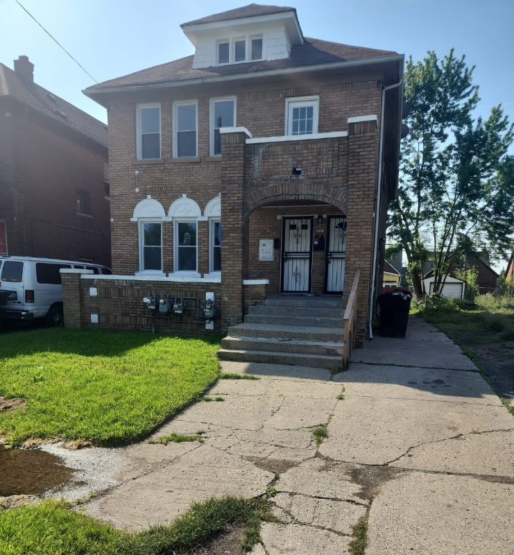 4045 Clements St #2W