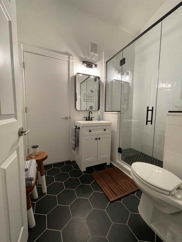 1094 Say Ave #NA - Photo 5 of 12