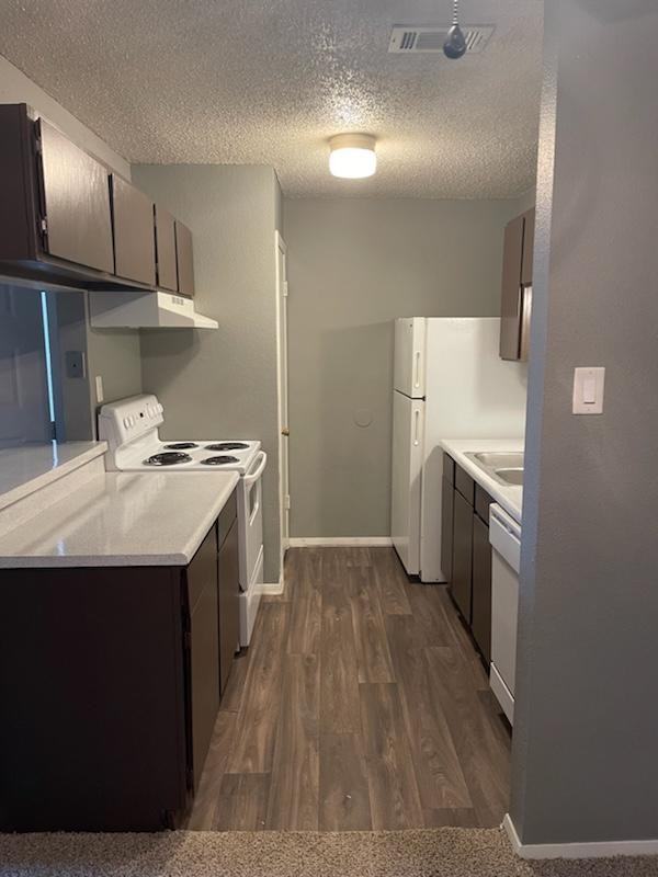 200 Muller Garden Rd