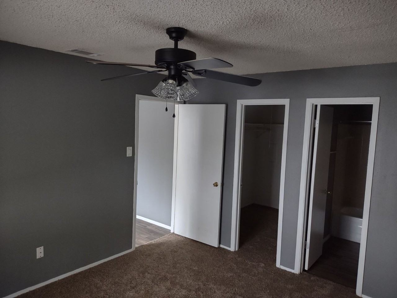 200 Muller Garden Rd - Photo 2 of 9