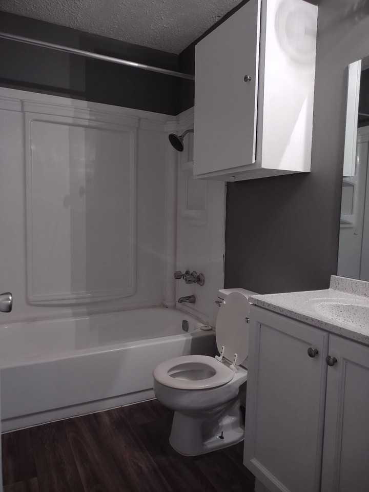 200 Muller Garden Rd - Photo 6 of 9