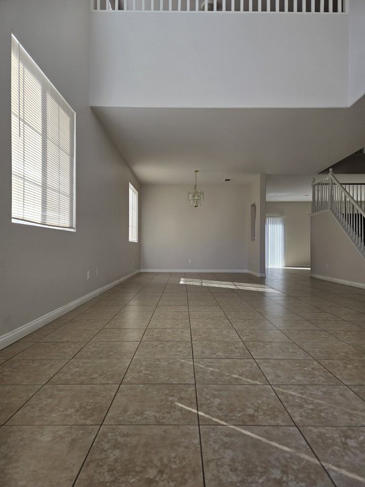 2108 Blackthorn Dr #NA - Photo 2 of 19