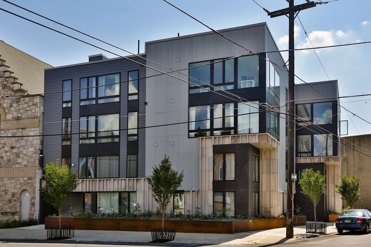 2431 Frankford Ave #16 - Photo 2 of 16