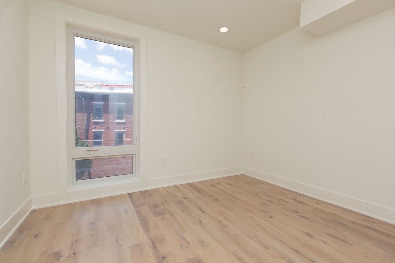 2431 Frankford Ave #16 - Photo 6 of 16