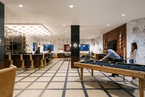 featured image of 215 E 18th Ave