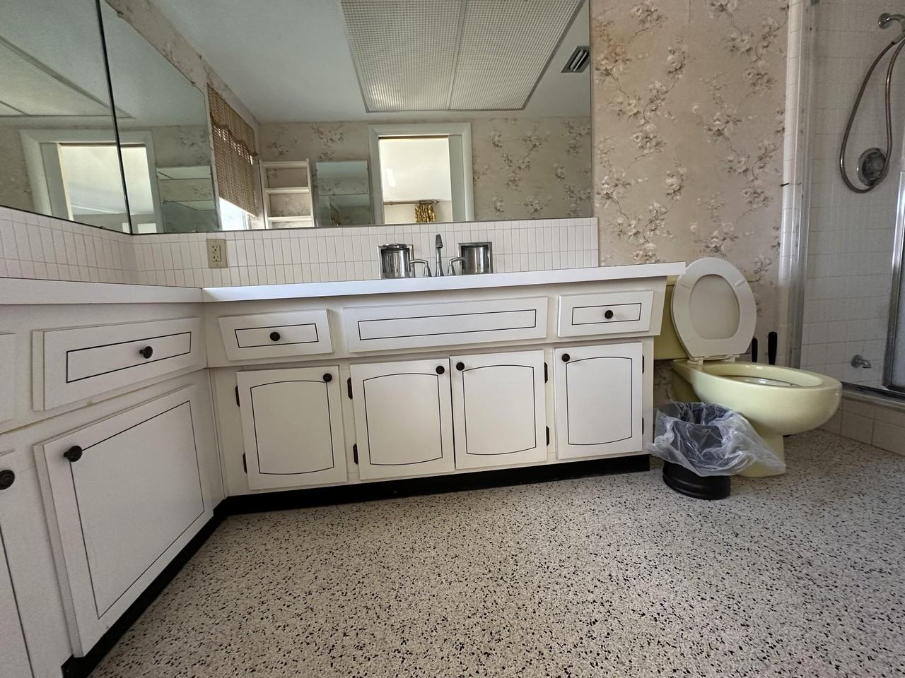 102nd Ave - Photo 4 of 12