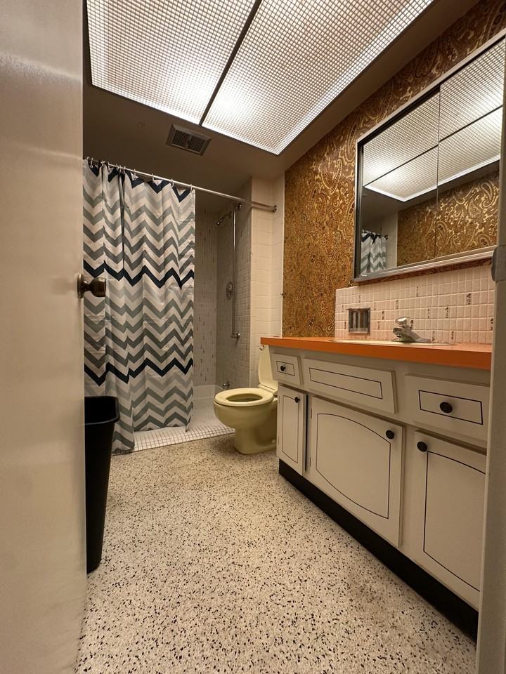 102nd Ave - Photo 7 of 12