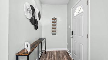 featured image of Lee Street