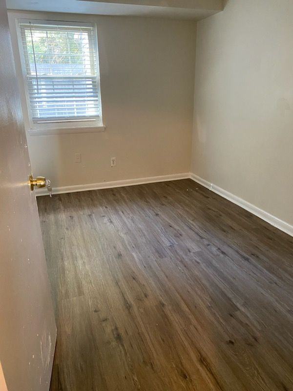 122 Spruance Rd ##Ph - Photo 2 of 10