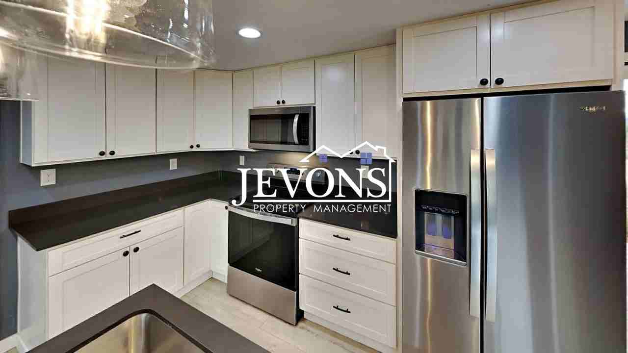 1268 Shotgun Ln - Photo 3 of 44