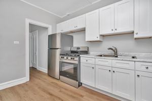 featured image of 806 Arlington Ave