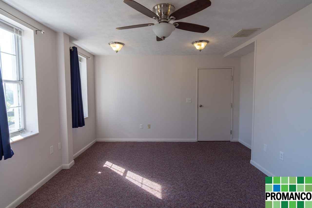 223 1/2 2nd St - Photo 2 of 14