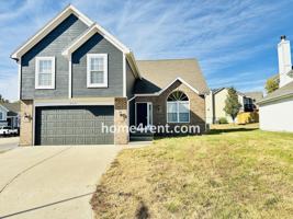 featured image of 8310 Nw 77th Ter