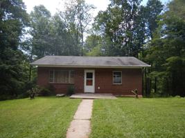 featured image of 1951 Howards Creek Rd