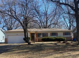 featured image of 1504 S Barnes Ave