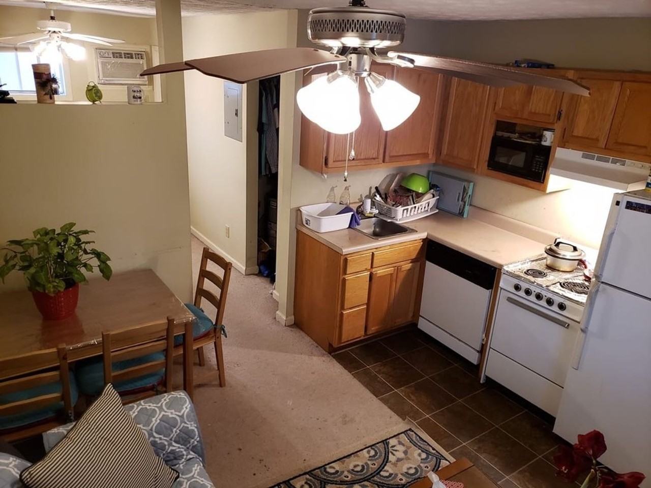 634 West Magnolia Avenue #301 - Photo 3 of 8