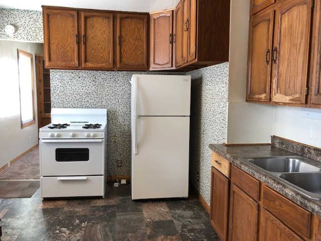 723 Hartman Ave - Photo 4 of 8