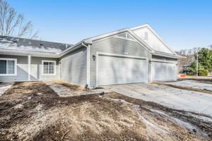 featured image of 15921 Cedar St