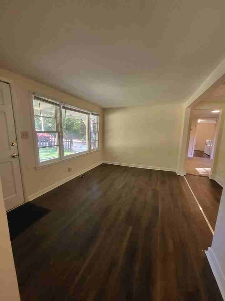 640 Morton Rd - Photo 5 of 25