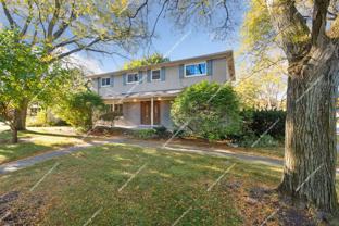 25585 Grand Concourse St - Photo 1 of 1