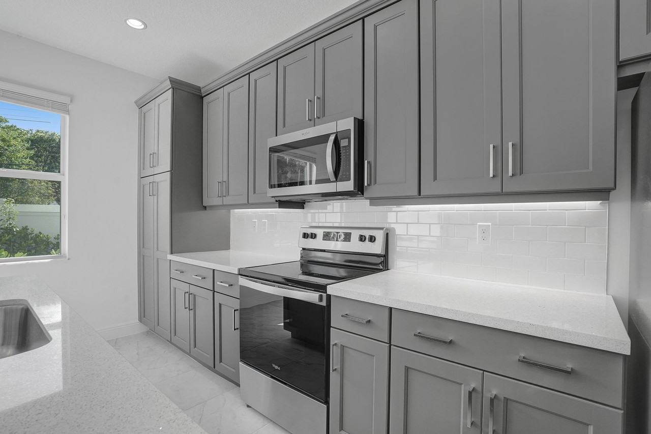 612 Parsons Way - Photo 7 of 50