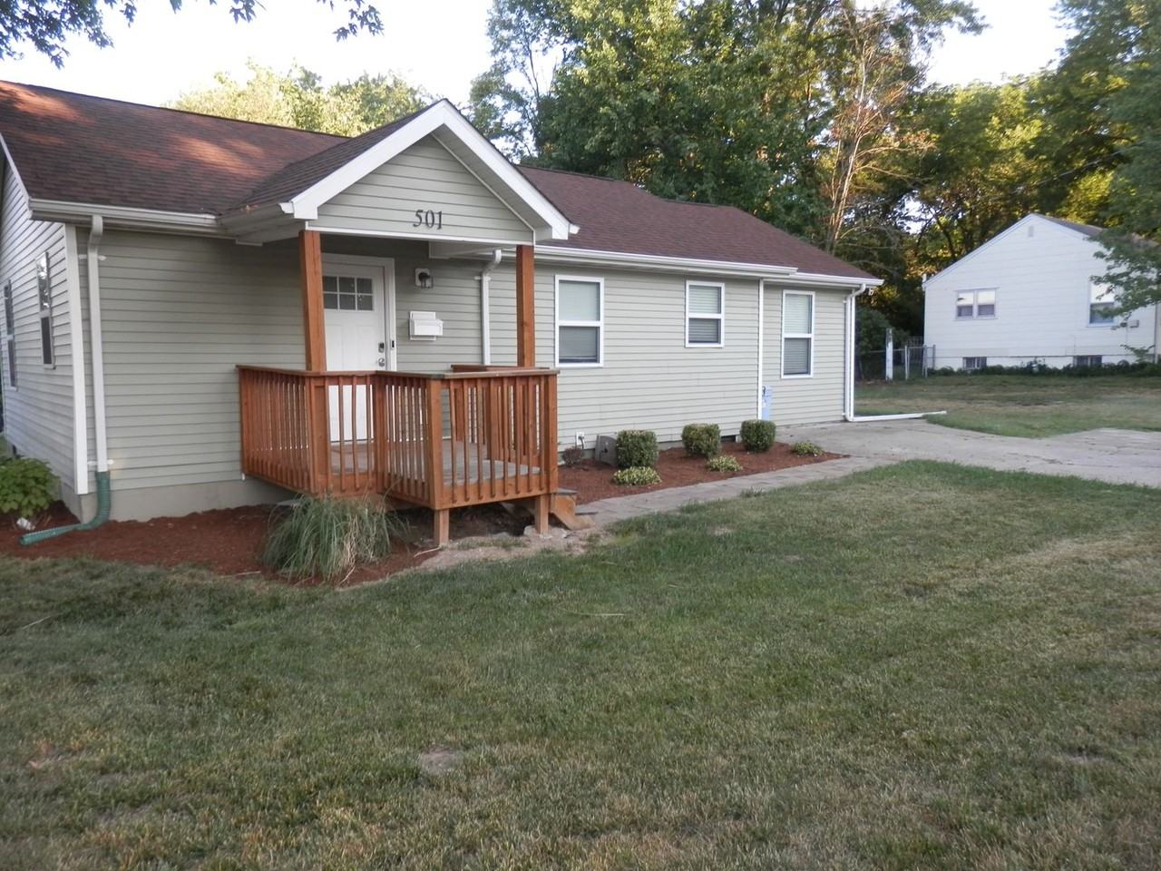 501 Clinkscales Rd - Photo 2 of 32