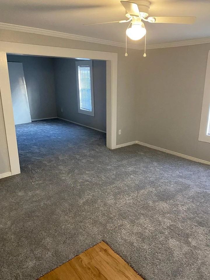 2410 Walsh Rd - Photo 3 of 10