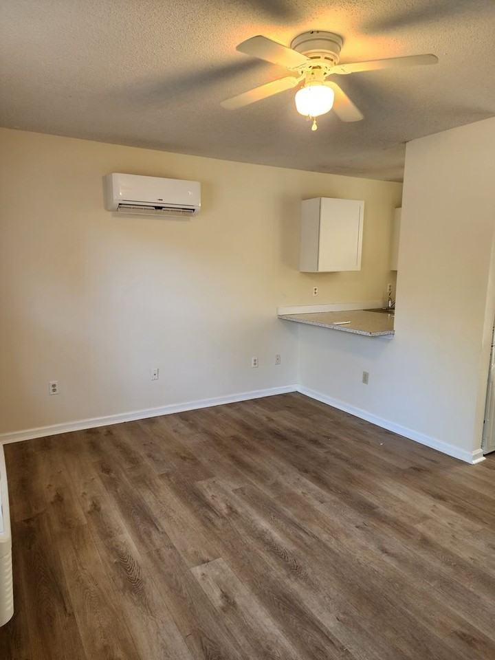 200 N. McRae Street - Photo 3 of 8