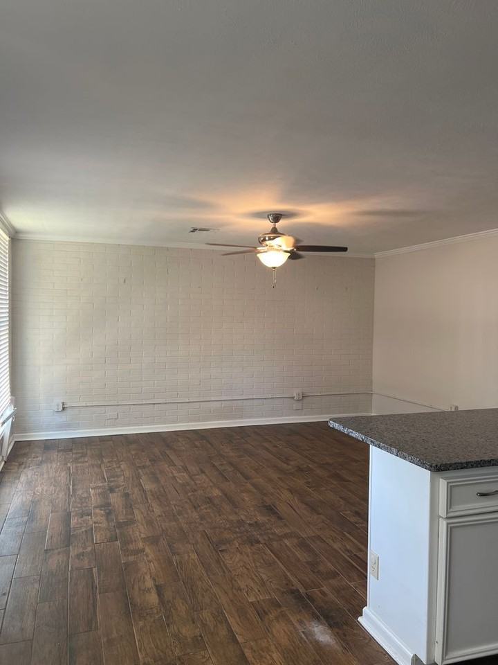 305 Woodruff St #CNEW - Photo 3 of 7