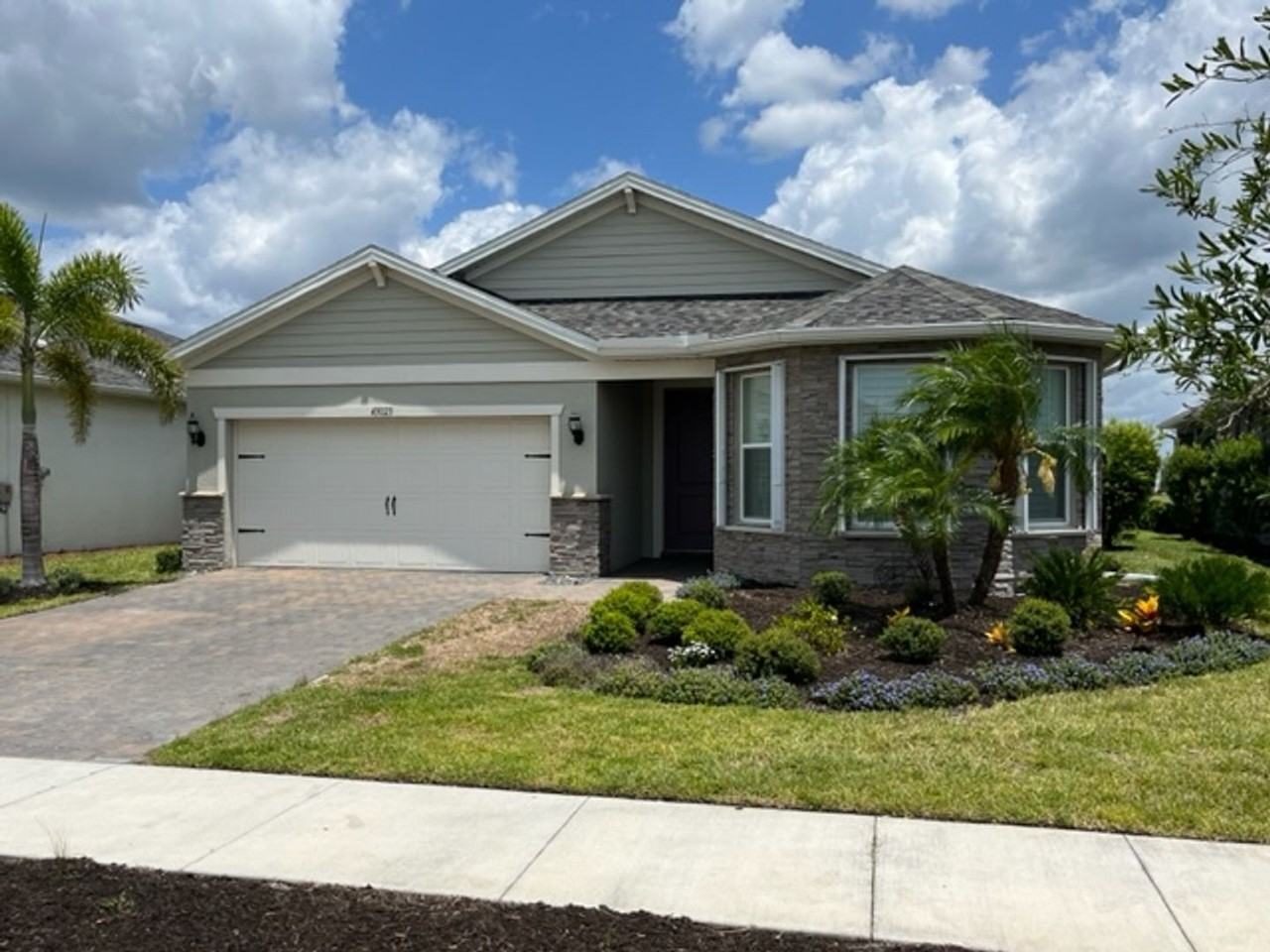 43023 Canon Ct - Photo 2 of 50