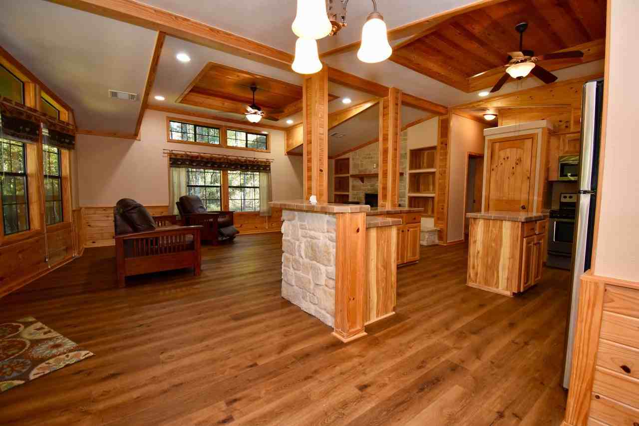 3668 Highway 563 - Photo 7 of 25