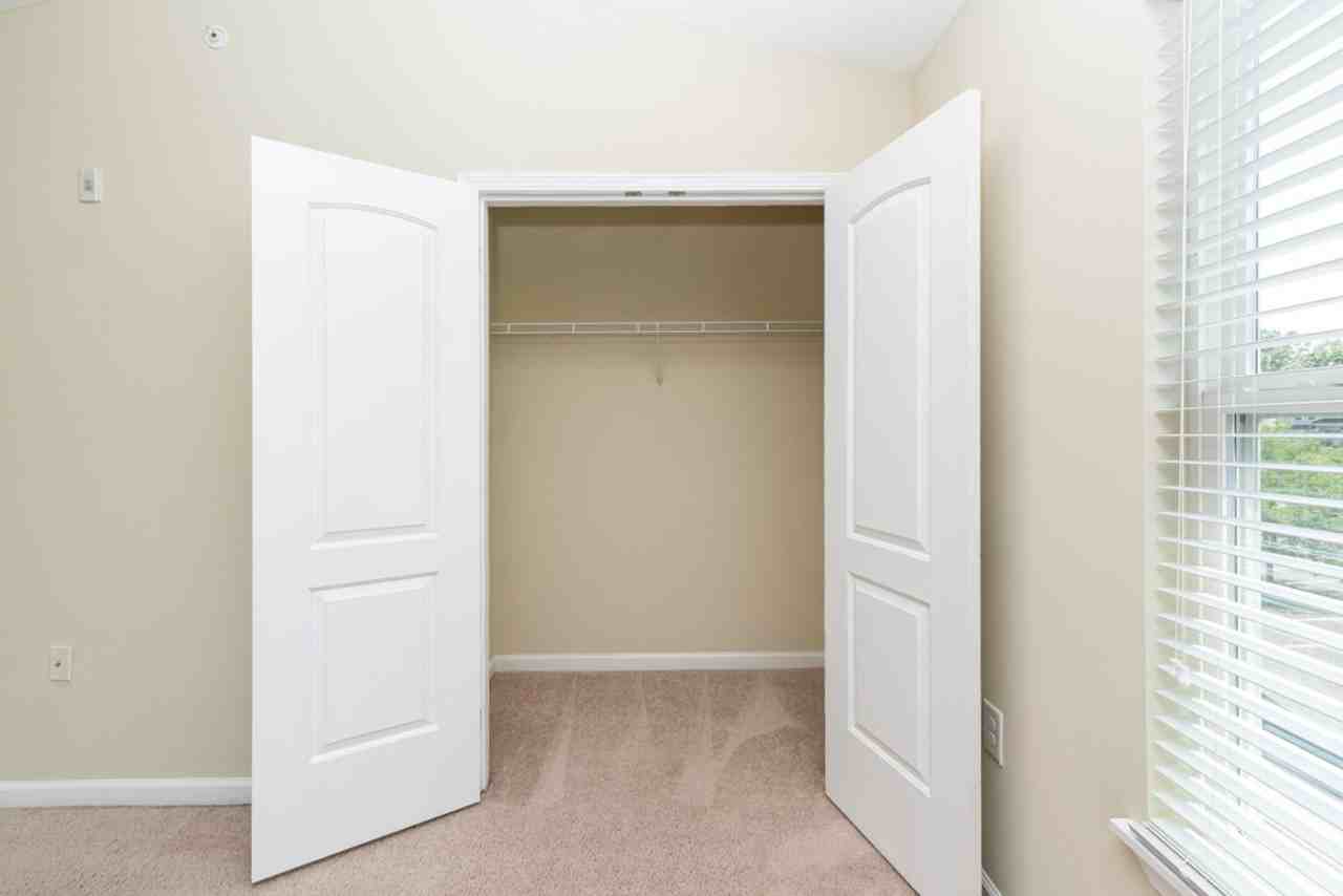 1850 Candlewood Ct #201 - Photo 7 of 23