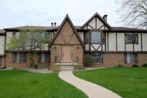 featured image of 2004 Tracy Dr