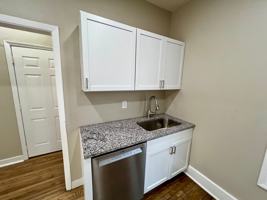 featured image of 502 William St