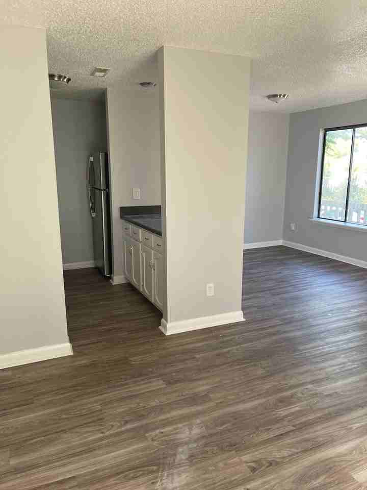 Wind Trace Circle - Photo 3 of 18