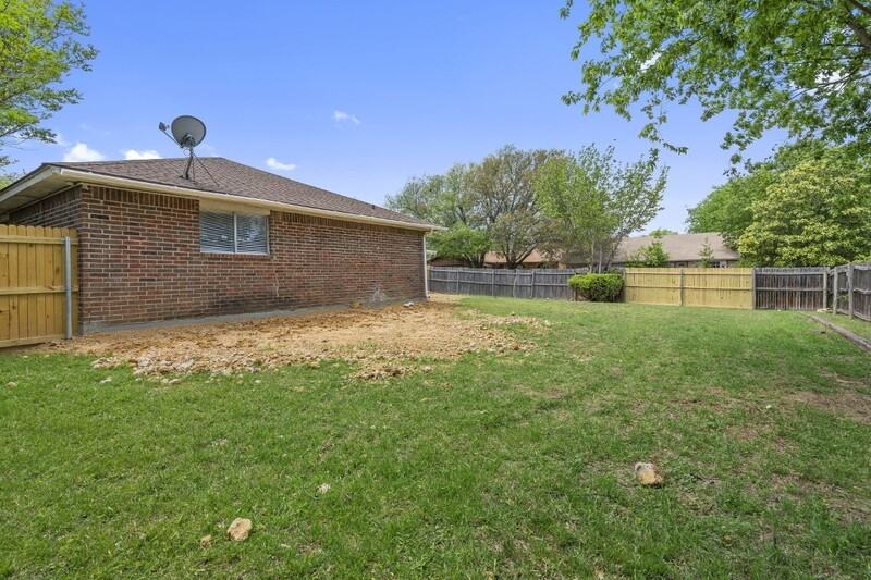 3940 Anewby Way - Photo 3 of 16