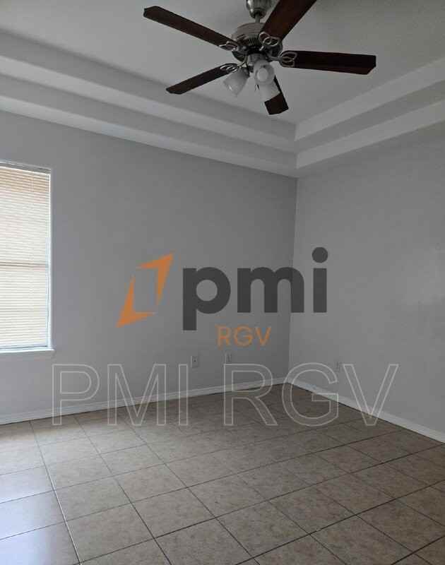 112 W Amy Dr #C - Photo 3 of 9