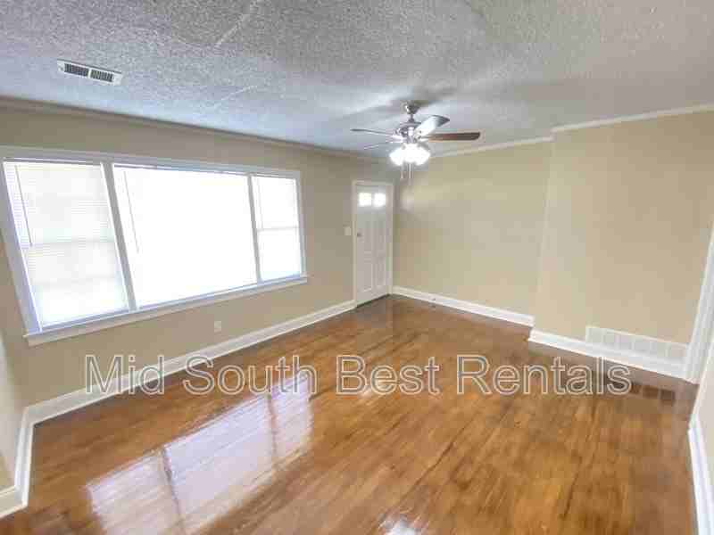 1050 E Shankman Cir - Photo 2 of 12