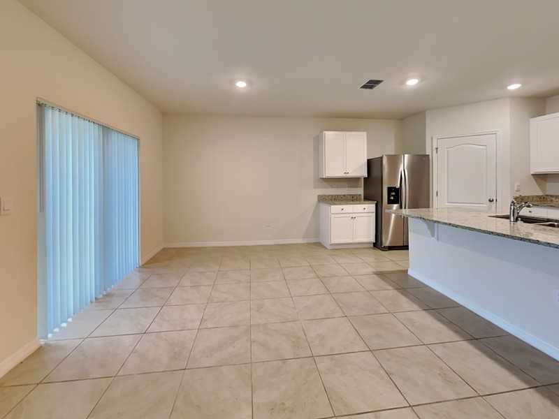 1417 Sugarwood St - Photo 5 of 20