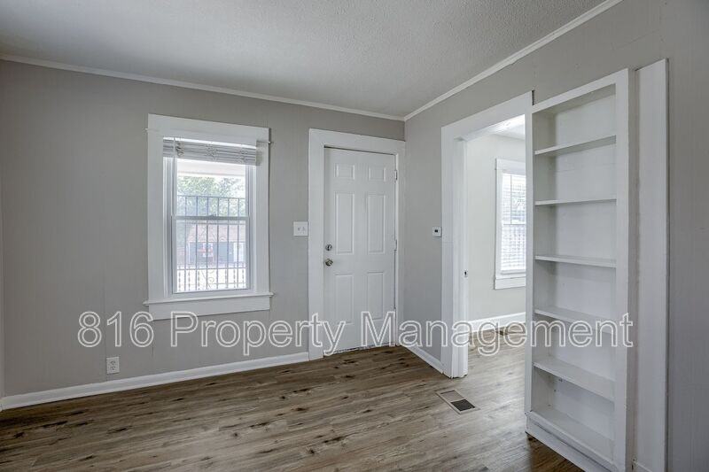 5518 Jaudon Ave - Photo 4 of 25