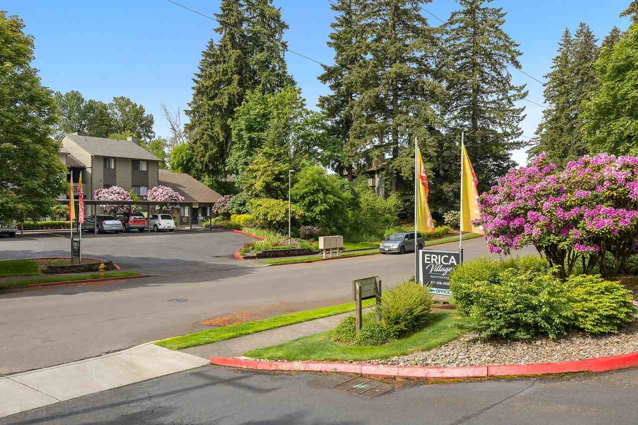 Erica Village - Photo 3 of 3