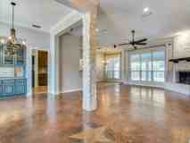 214 Mockingbird Ln - Photo 1 of 1