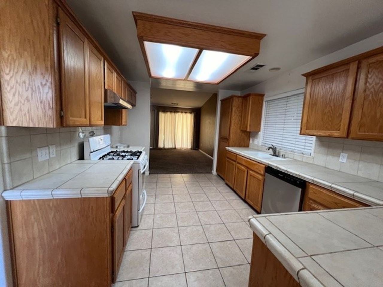 510 W Prospect Ave - Photo 2 of 9