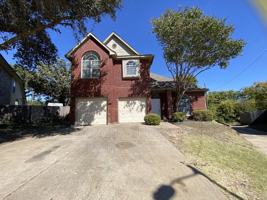 featured image of 903 Freshwood Ct