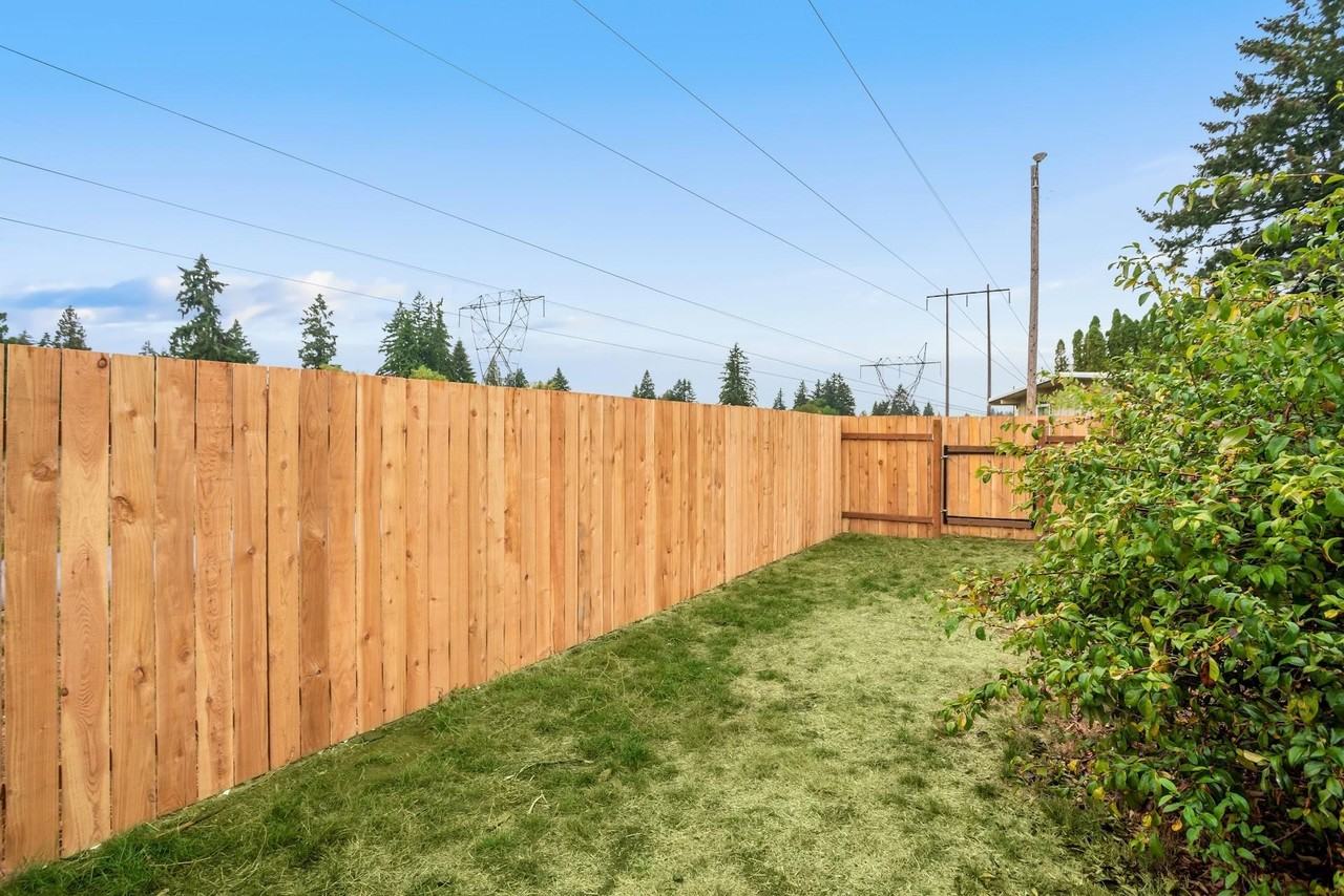 Cottonwood Apartments - Photo 4 of 5