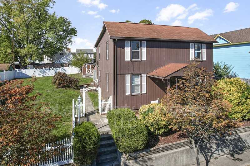 41 South St - Photo 3 of 31